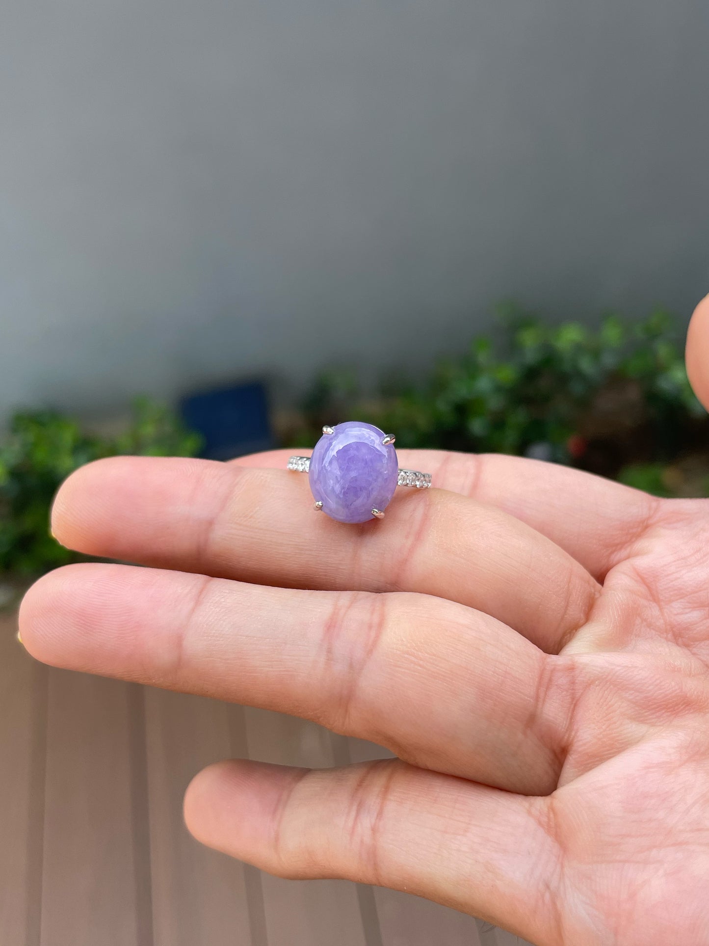 Lavender Jadeite Cabochon Ring (NJR352)