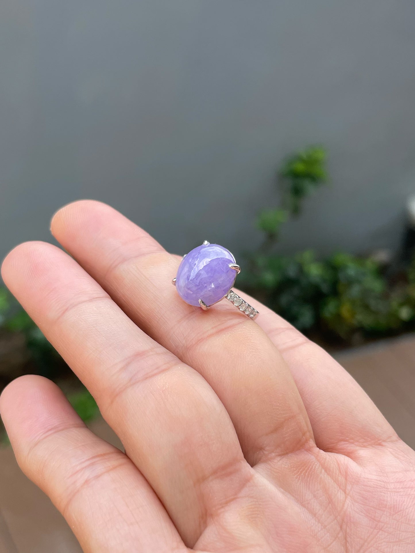 Lavender Jadeite Cabochon Ring (NJR352)