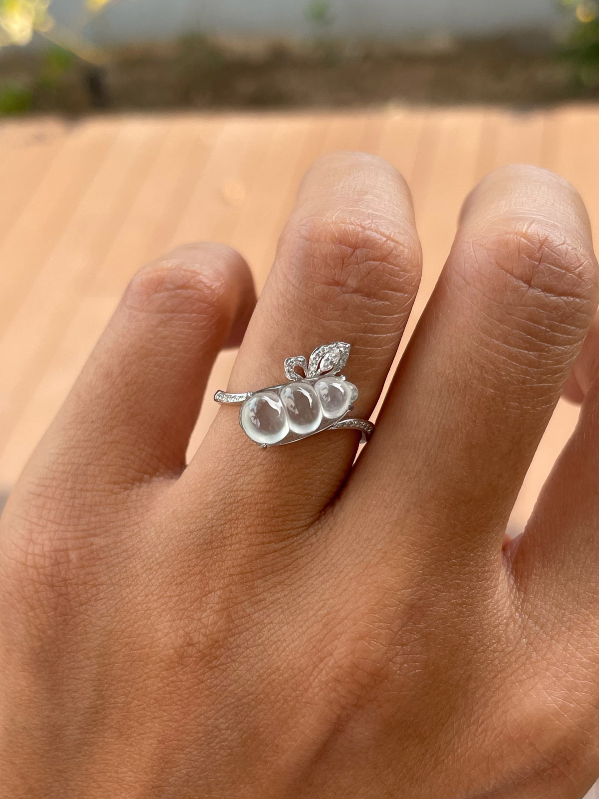 Glassy Jadeite Ring - Peapod (NJR380)
