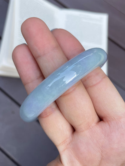 Lavender with Green Jadeite Bangle | 60mm (NJBA009)