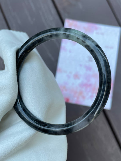 Black Jadeite Bangle | 53mm (NJBA010)