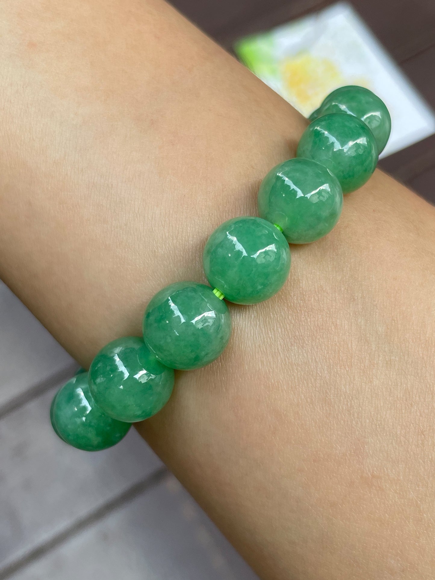 Green Jade Bracelet - Round Beads (NJBA022)