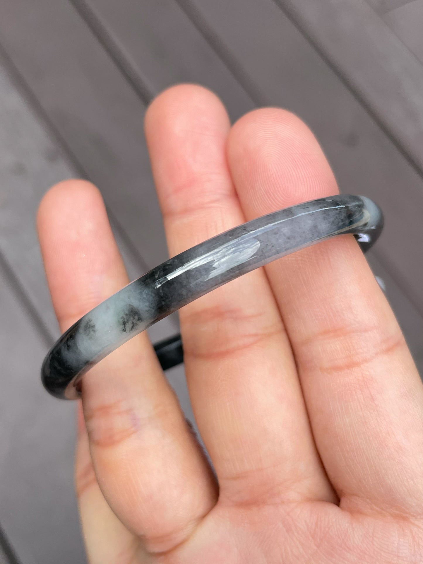 Black Jade Bangle | 56mm (NJBA037)