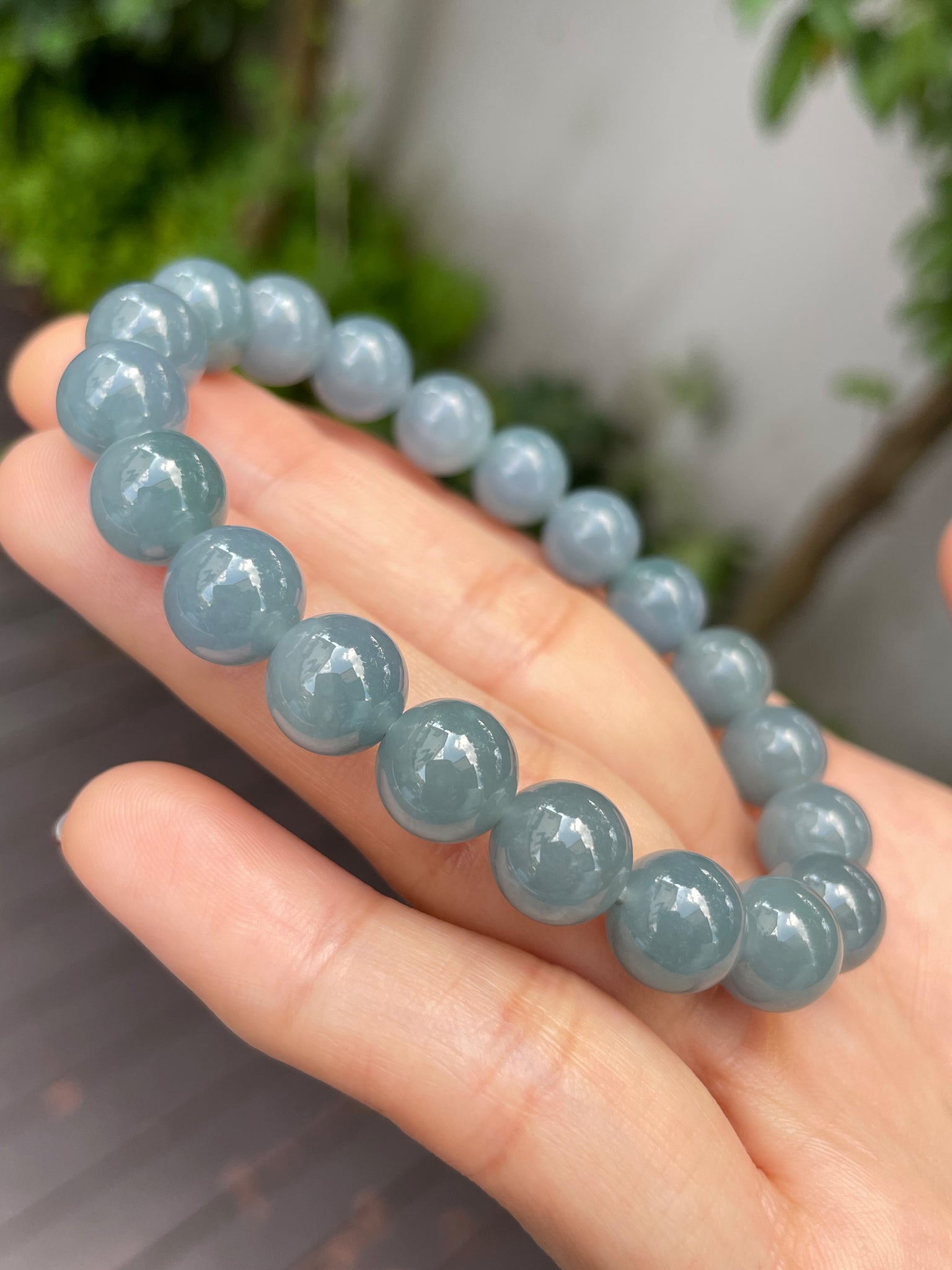 Blue Jade Gemstone Bracelet for Ajna Chakra - 8 mm