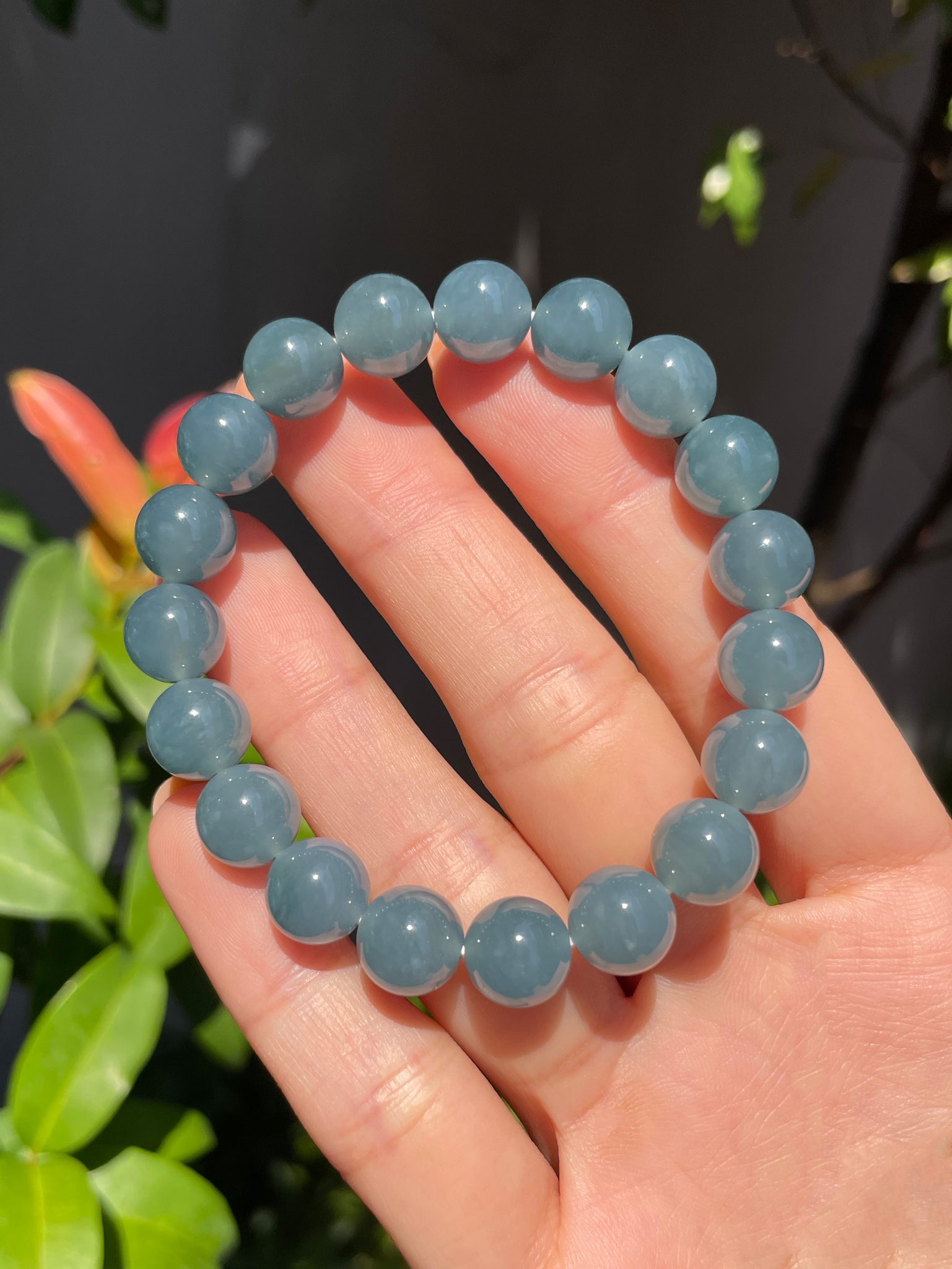 Amazon.com: Feng Shui Green Agate Beads Blue Pi Xiu Bracelet Natural Jade  Stone Color Lapis Lazuli Pi Yao Bracelet Attract Wealth and Good Luck  Amulet Gift W4585-10mm 18 beads: Clothing, Shoes &