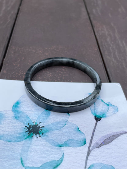 Black Jade Bangle | 52mm (NJBA056)