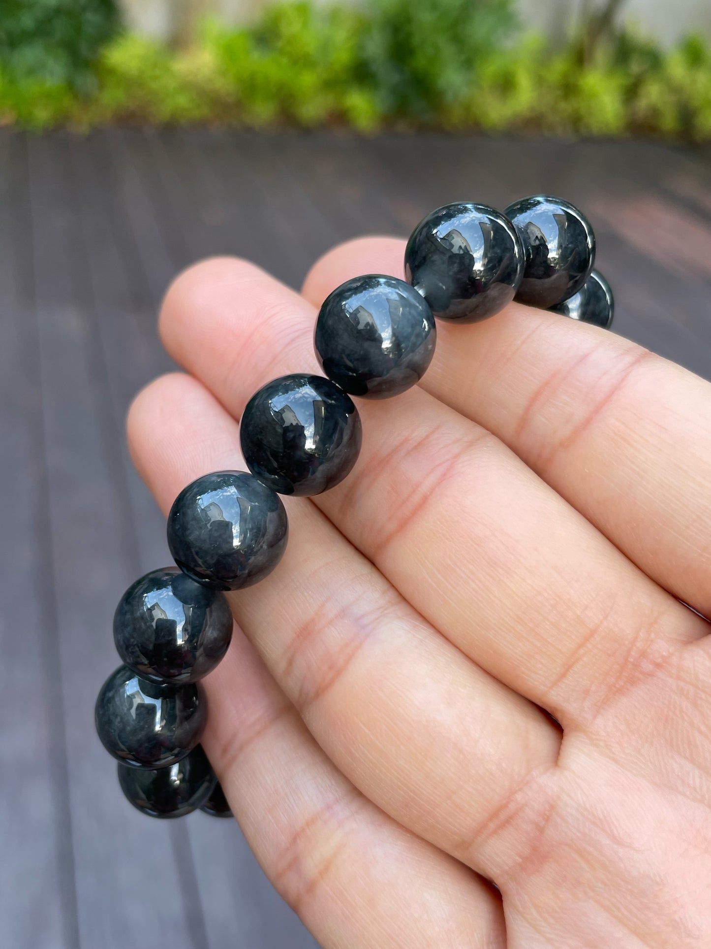 Black Jade Bead Bracelet (NJBA073)