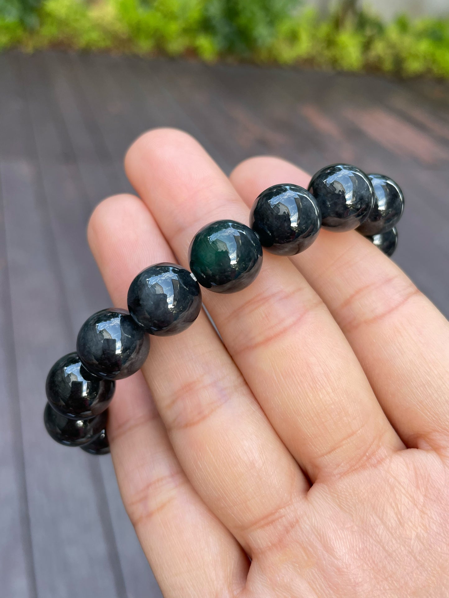 Black Jade Bead Bracelet (NJBA073)