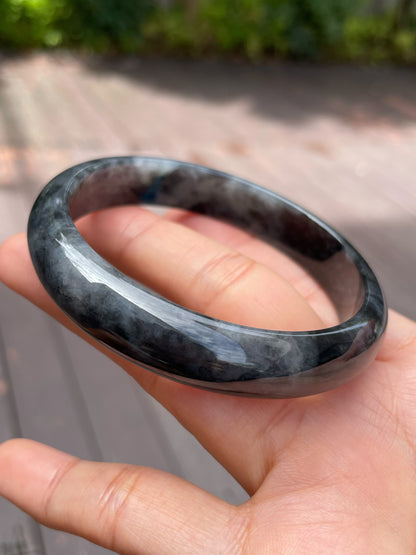 Black Jade Bangle | 62mm (NJBA081)