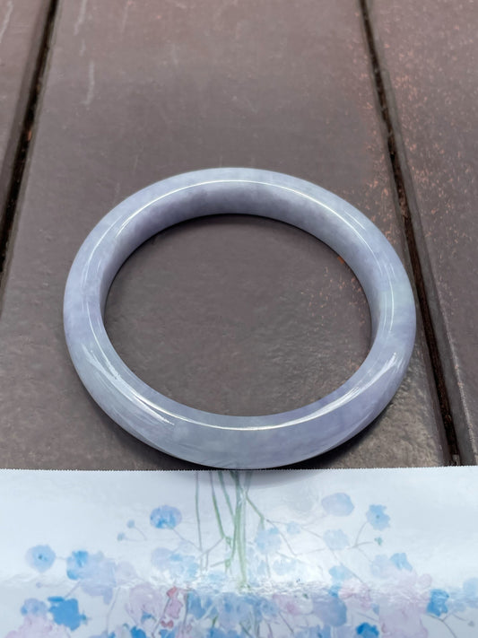 Light Lavender Jadeite Bangle | 57mm (NJBA083)