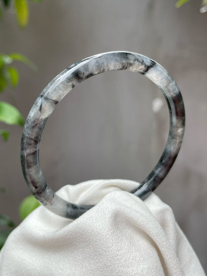 Icy Black Jade Bangle | 54mm (NJBA088)