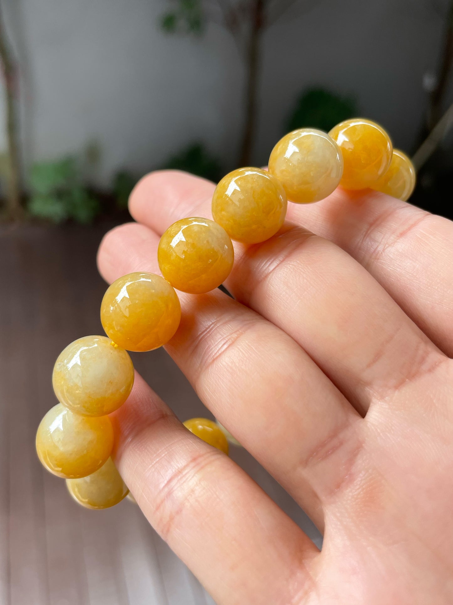 Yellow Jade Bracelet - Round Beads (NJBA096)