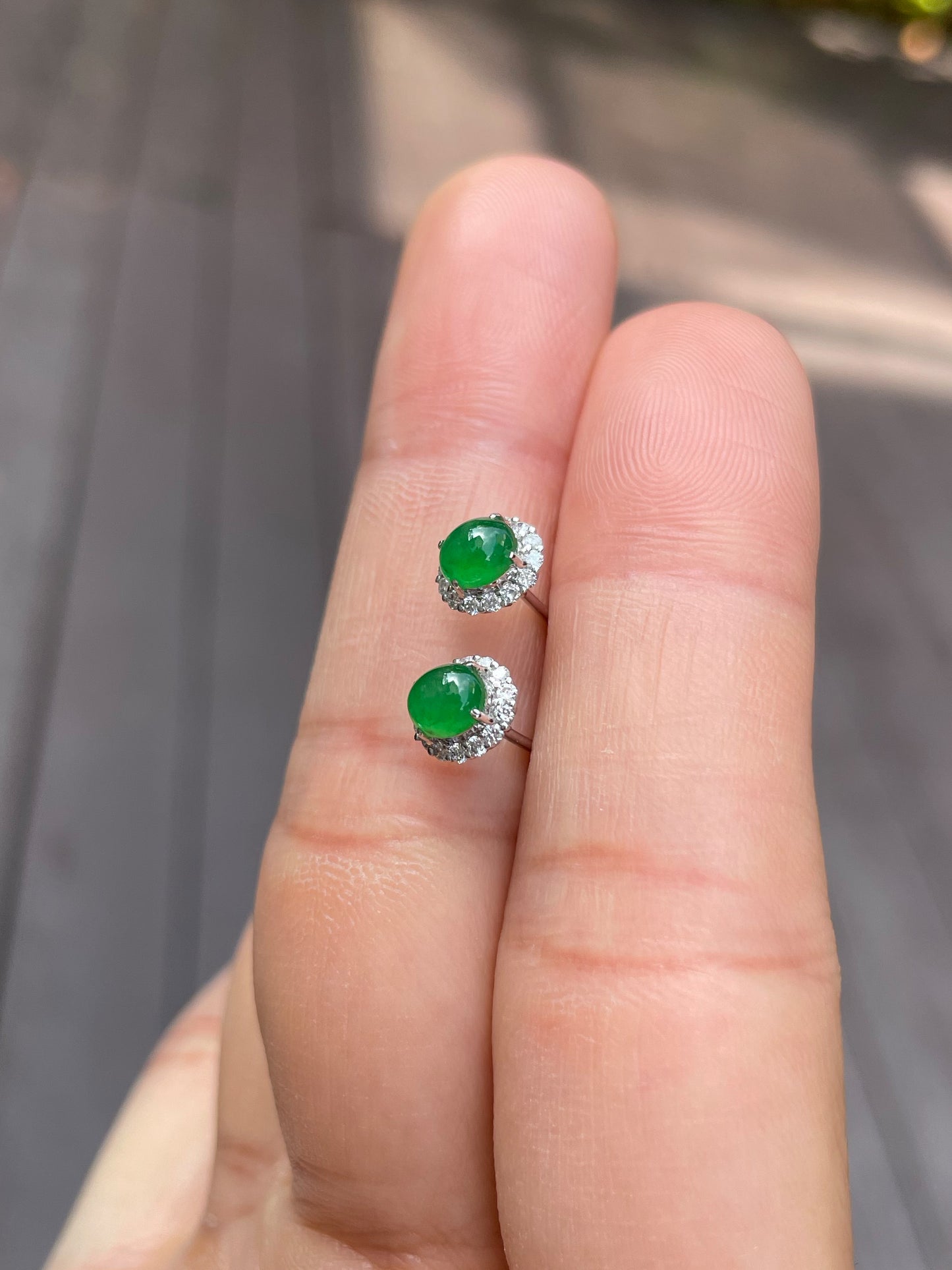 Green Jadeite Cabochon Earrings (NJE018)