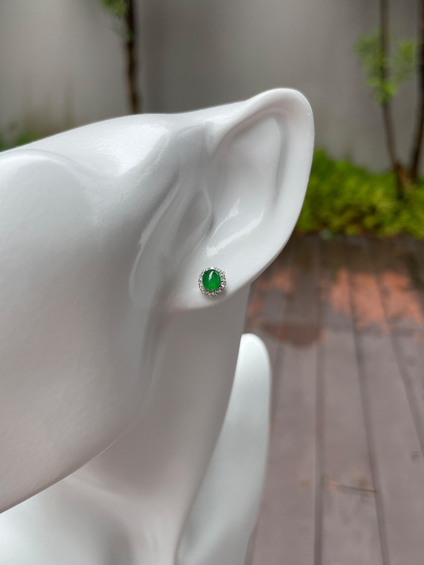 Green Jadeite Cabochon Earrings (NJE018)