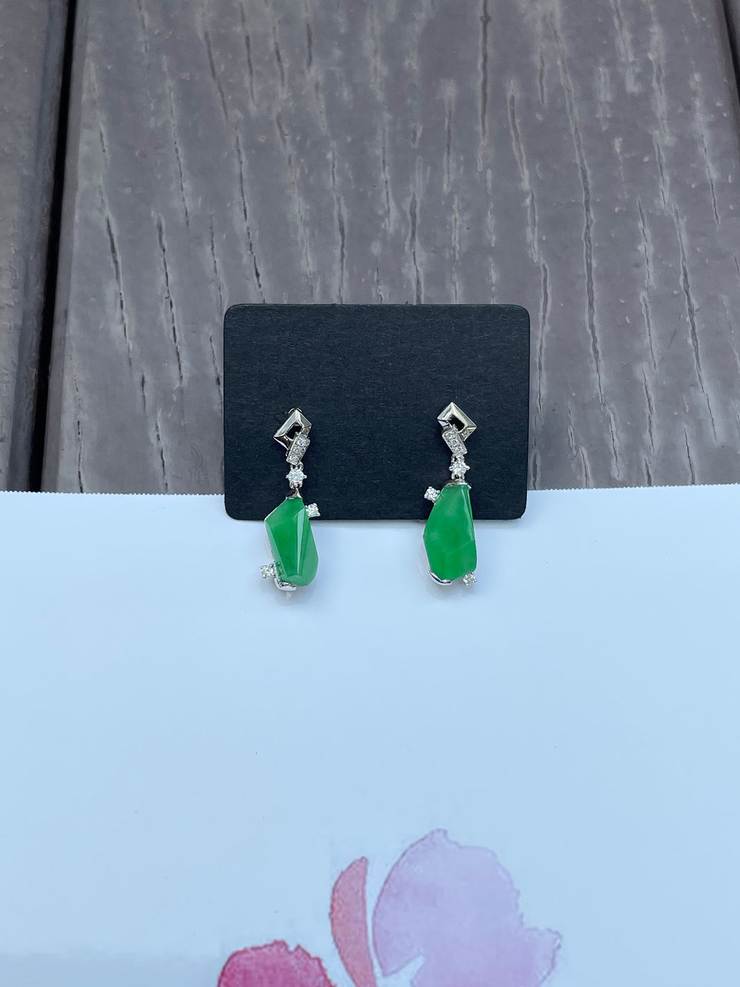 Green Jade Dangling Earrings (NJE062)