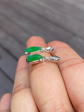 Load image into Gallery viewer, Green Jade Dangling Earrings (NJE062)
