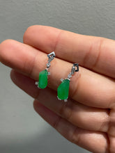 Load image into Gallery viewer, Green Jade Dangling Earrings (NJE062)
