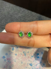Load image into Gallery viewer, Green Jadeite Earrings (NJE107)
