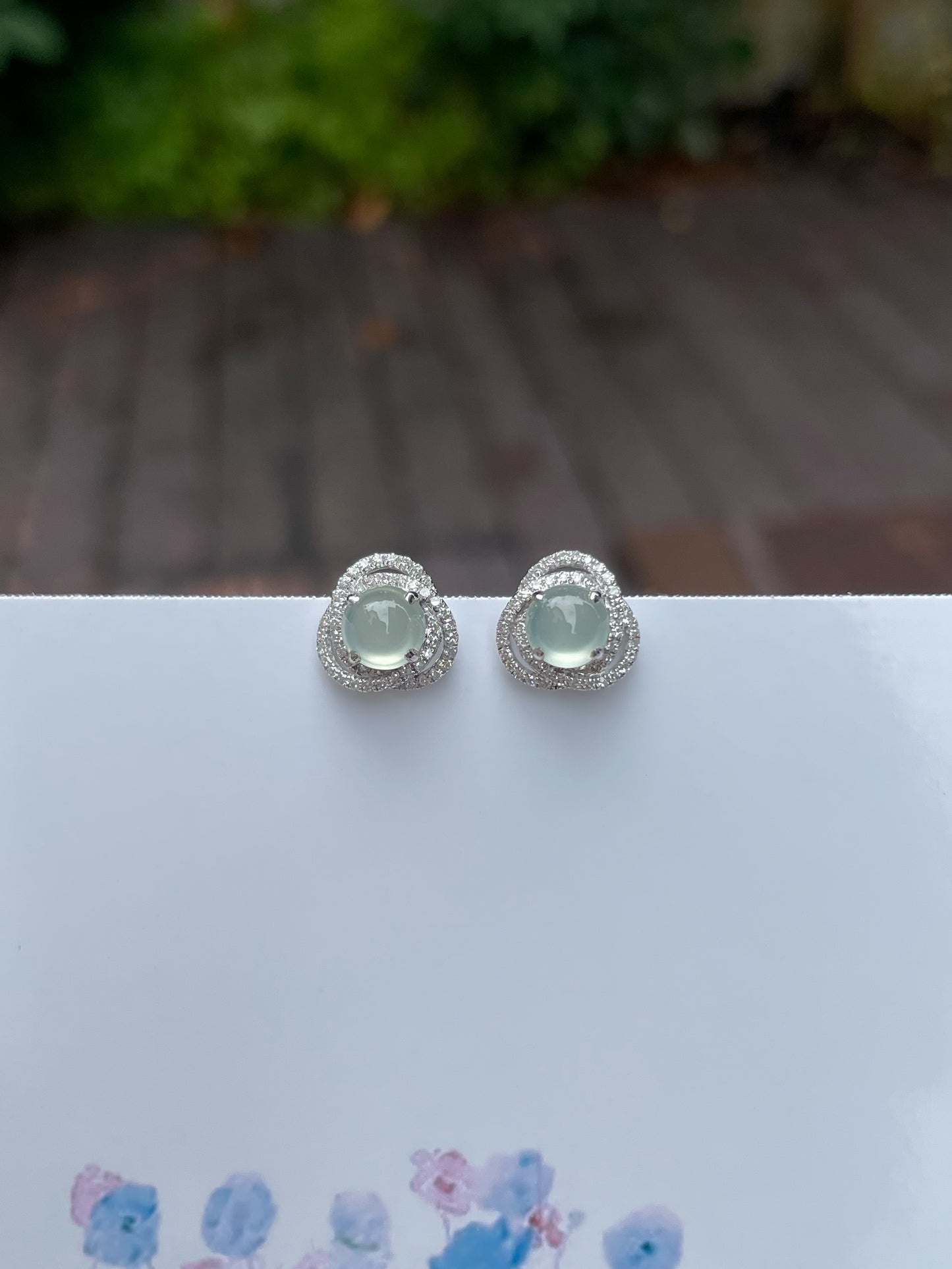 Glassy Jade Cabochon Earrings (NJE118)