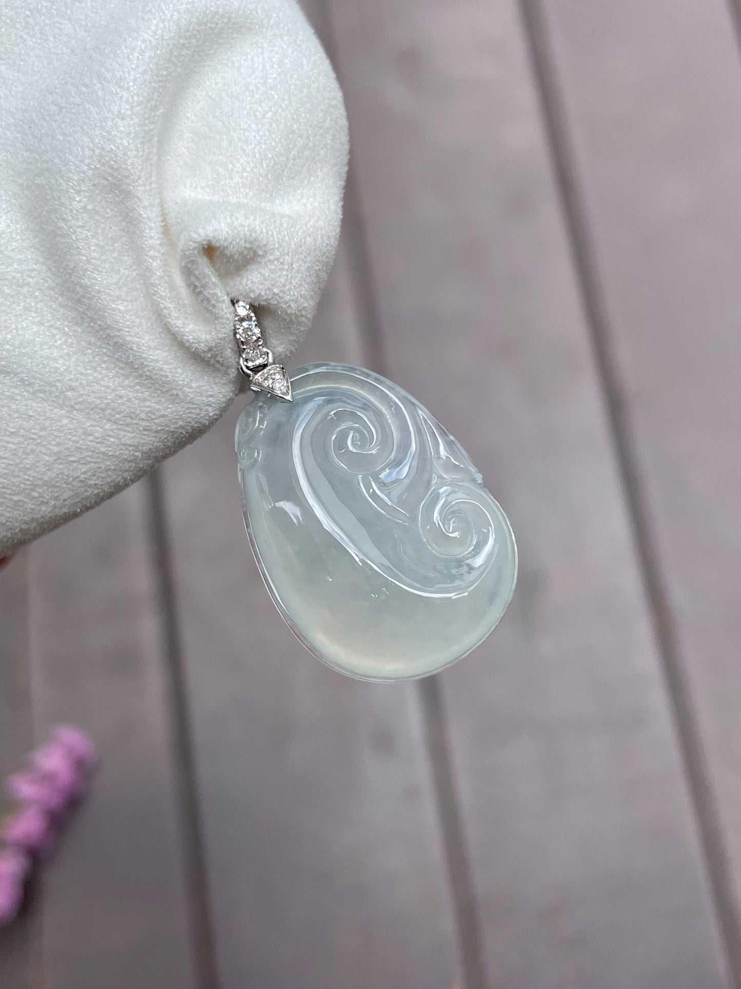 Icy Jadeite Pendant - Ruyi (NJP007)