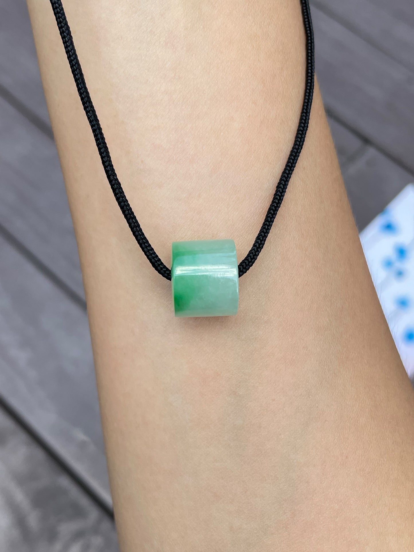 Light Green Jade Barrel Pendant - Lu Lu Tong 路路通 (NJP027)