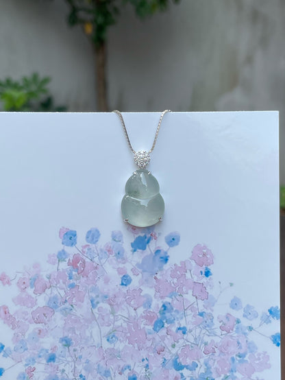 Icy Jadeite Pendant - Hu Lu (NJP053)