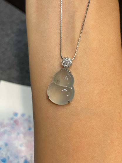 Icy Jadeite Pendant - Hu Lu (NJP053)