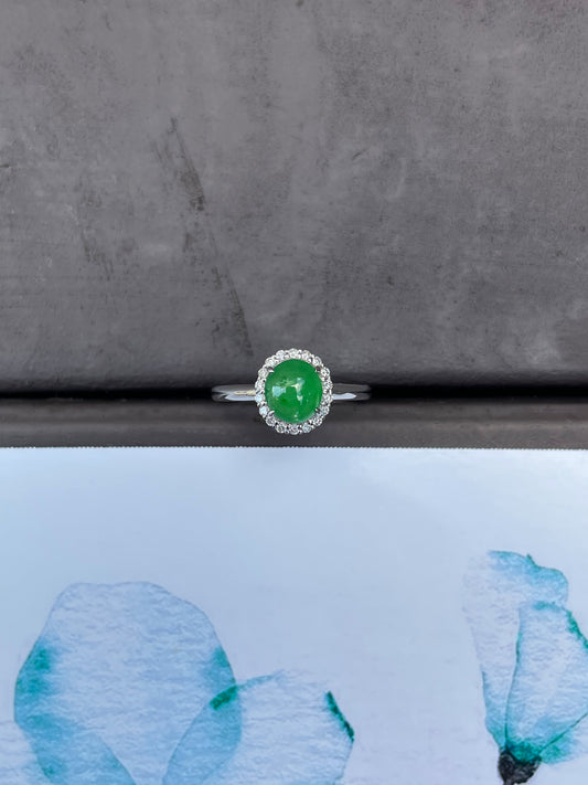 Green Jadeite Cabochon Ring (NJR010)