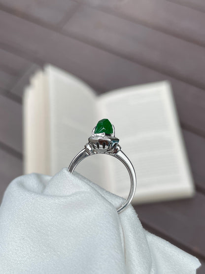 Green Jadeite Ring (NJR012)