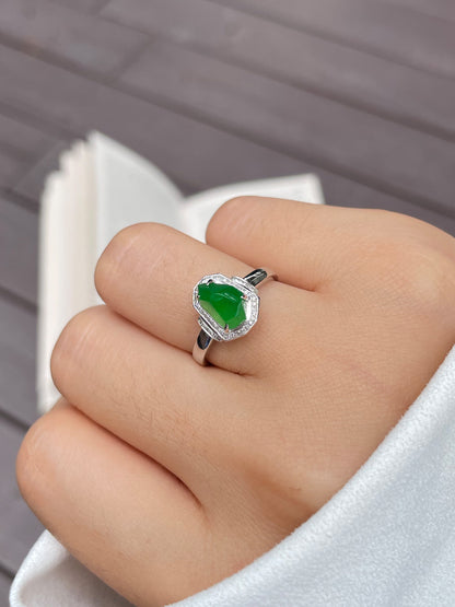 Green Jadeite Ring (NJR012)