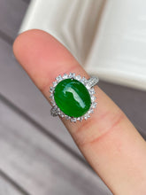 Load image into Gallery viewer, Green Jadeite Cabochon Ring (NJR016)
