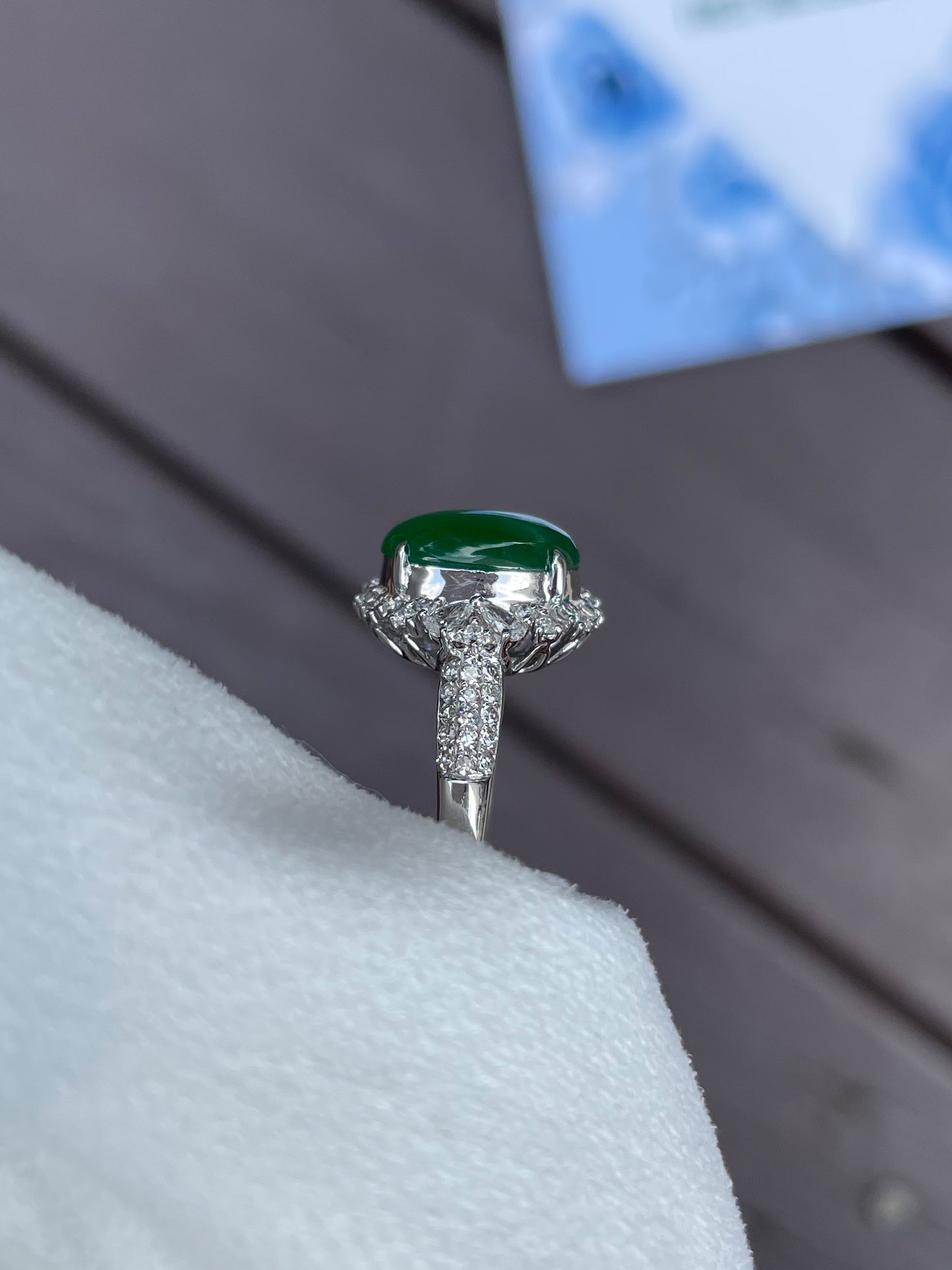 Green Jadeite Cabochon Ring (NJR020)