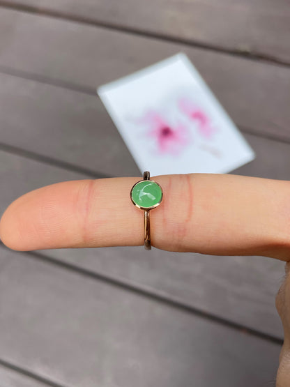 Light Green Jade Cabochon Ring (NJR035)