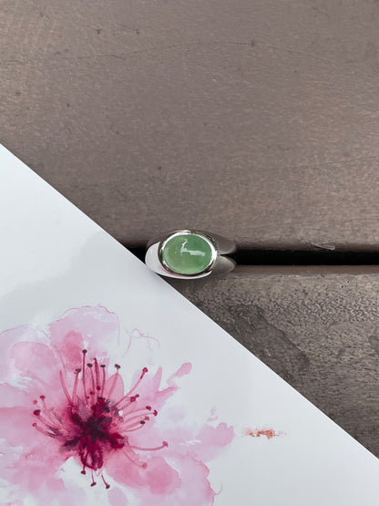 Light Green Jade Cabochon Ring (NJR038)