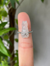 Load image into Gallery viewer, Carved Jade Ring - Rabbit (NJR070)
