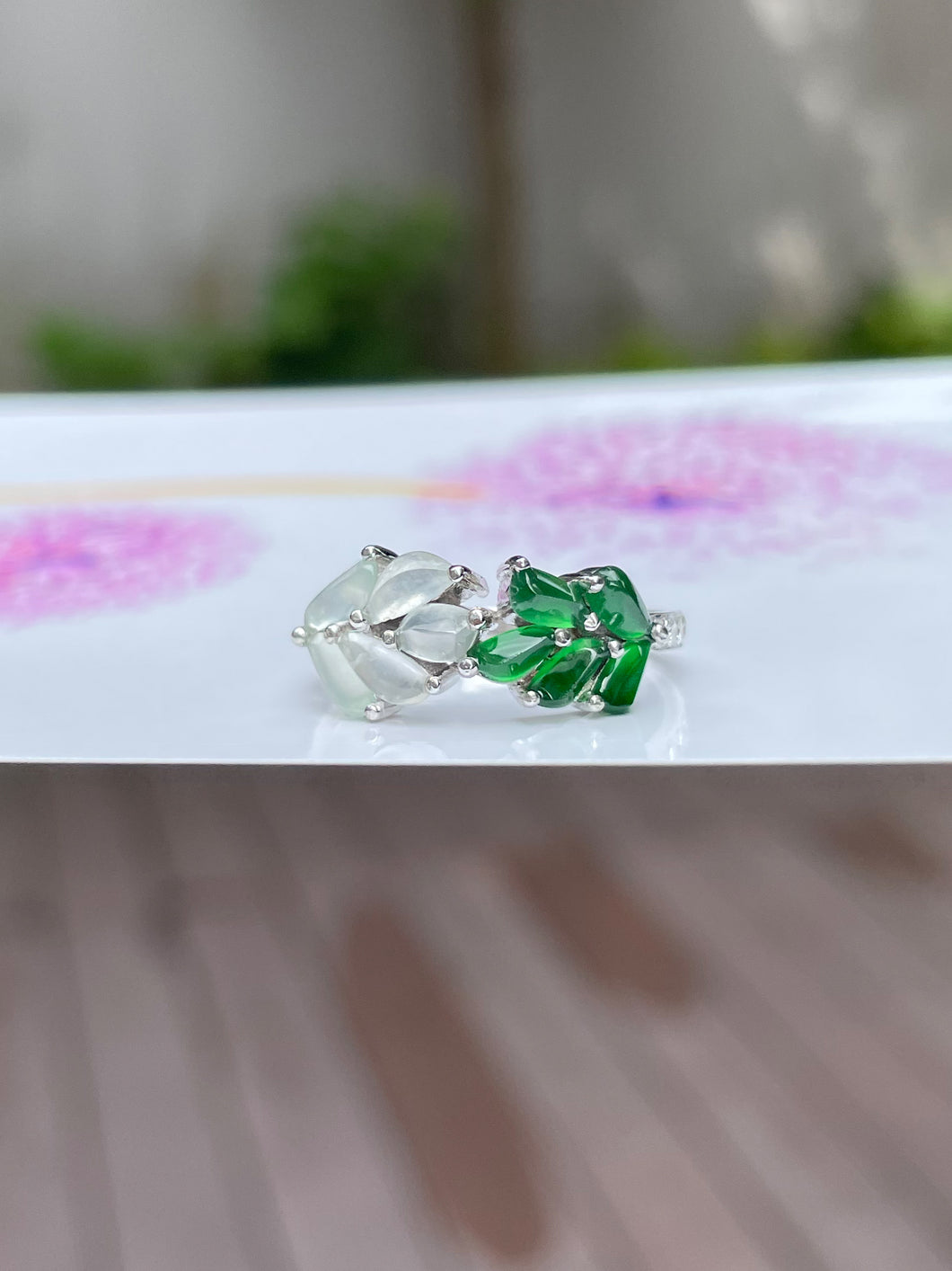 Icy and Green Jadeite Ring (NJR087)