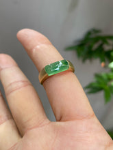 Load image into Gallery viewer, Icy Green Jade Ring (NJR129)
