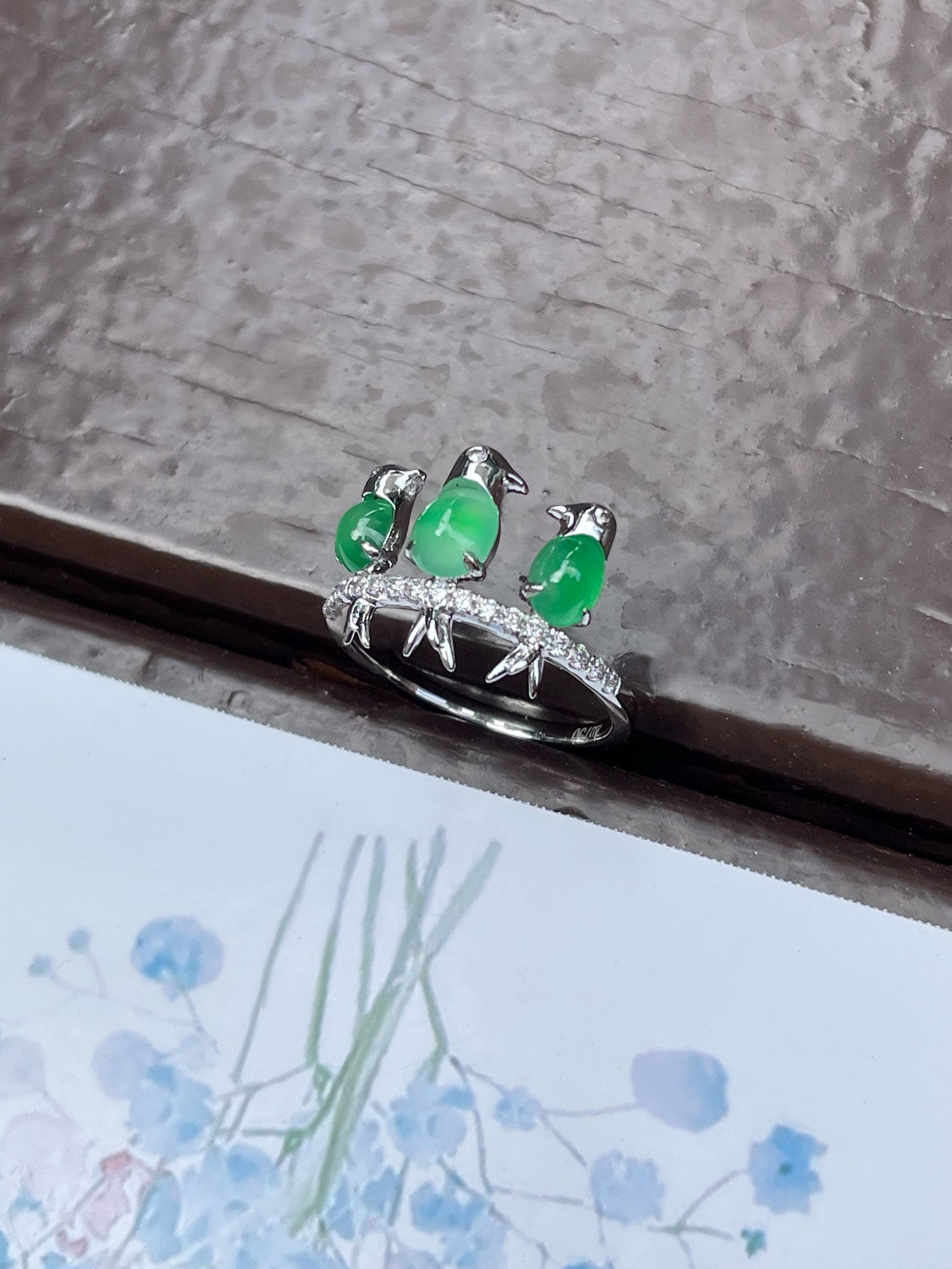 Icy Green Jadeite Cabochons Ring - Birds (NJR145)