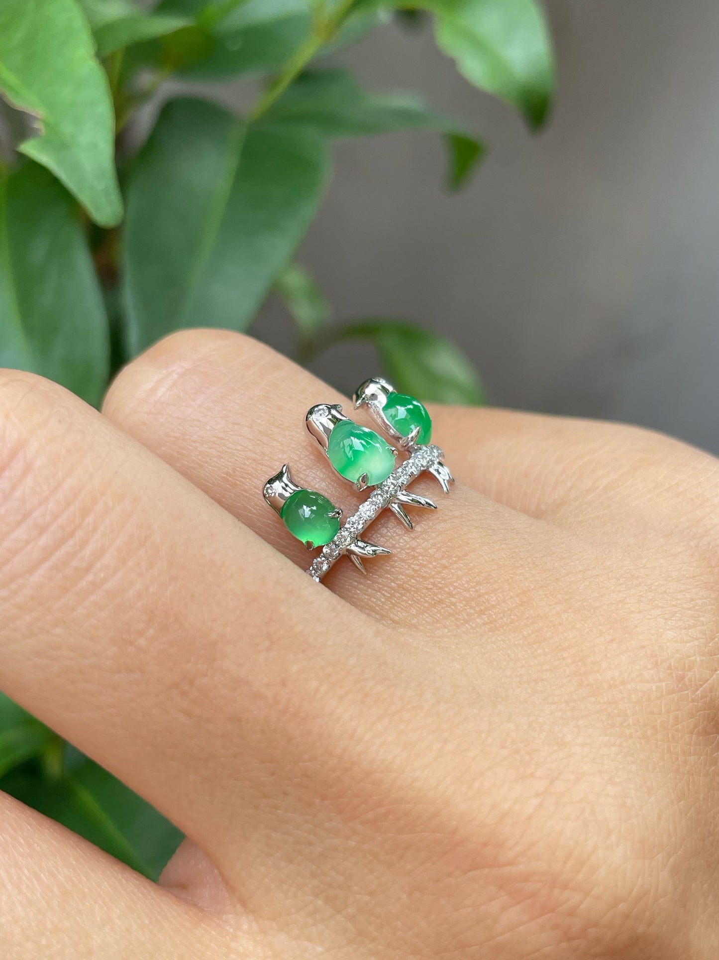 Icy Green Jadeite Cabochons Ring - Birds (NJR145)